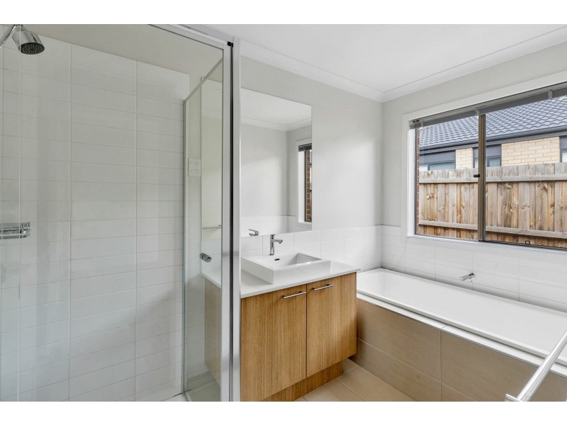 25 Meadow Drive, Curlewis VIC 3222