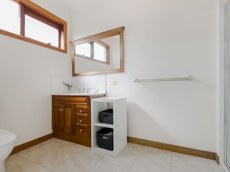 30 Bunganowee Drive, Clifton Springs VIC 3222