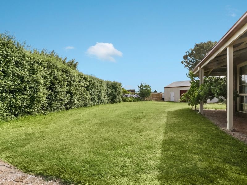 30 Bunganowee Drive, Clifton Springs VIC 3222