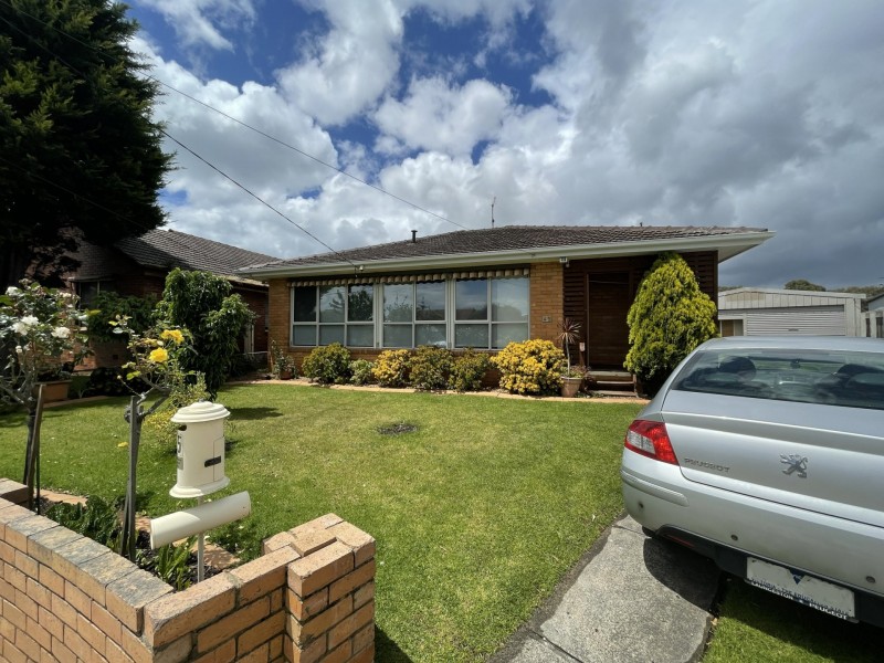 45 Mercury Crescent, Newcomb VIC 3219