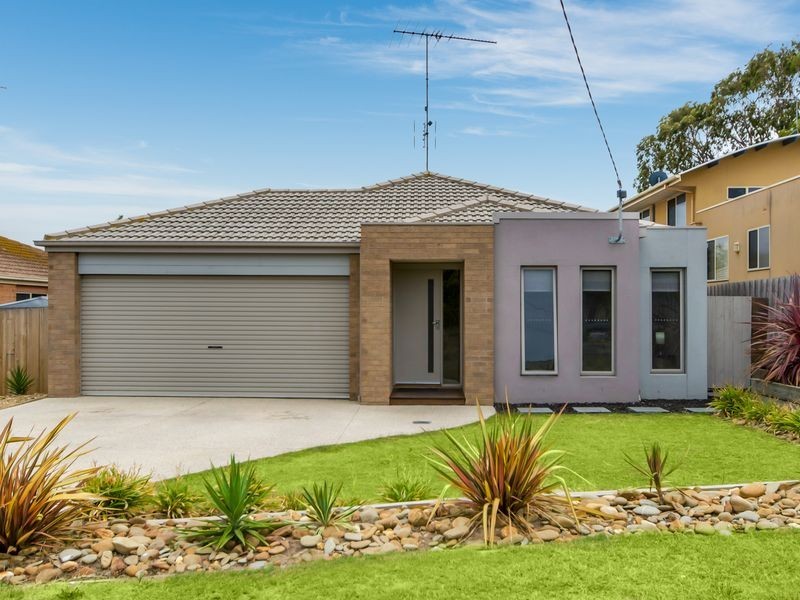 13 Thamballina Road, Clifton Springs VIC 3222