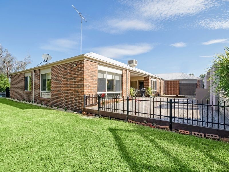 24 Marsh Court, Drysdale VIC 3222