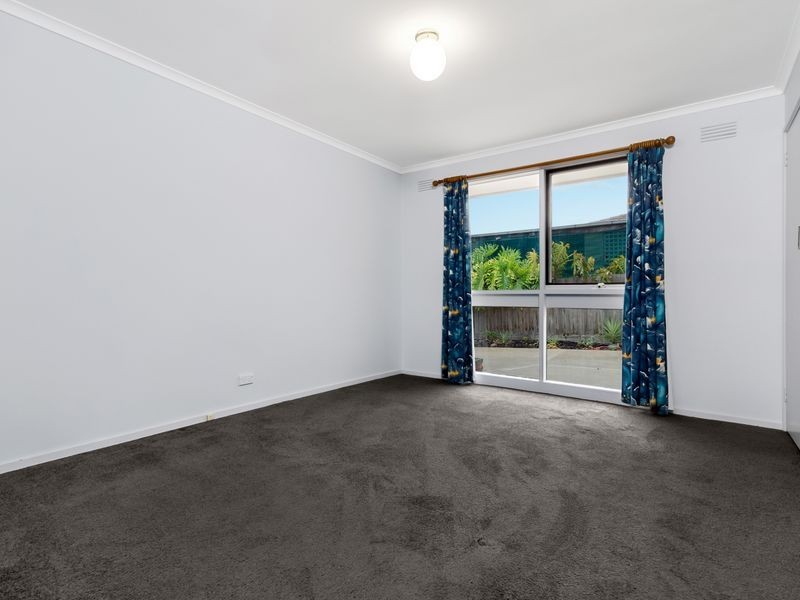 29 Cresta Street, Leopold VIC 3224