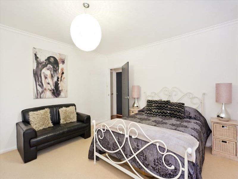 9 Lilkenday Avenue, Indented Head VIC 3223