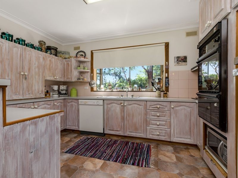 2/5 Cliff Street, St Leonards VIC 3223