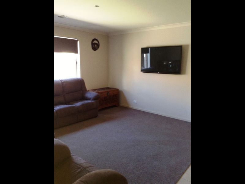 13 Thamballina Road, Clifton Springs VIC 3222