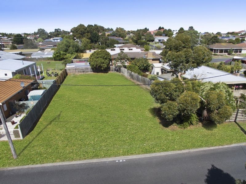 4 Carolina Way, Clifton Springs VIC 3222