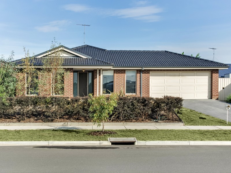 73 Pollard Drive, Leopold VIC 3224