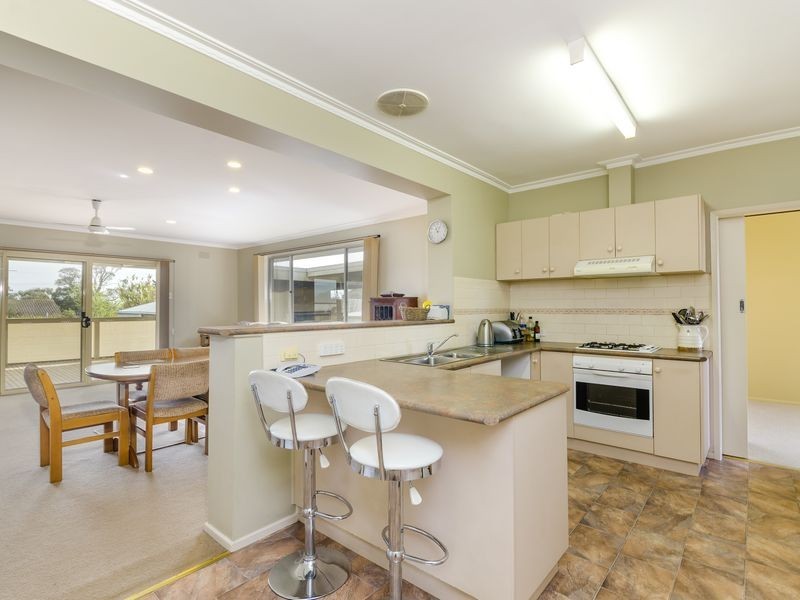8 Elgin Street, Drysdale VIC 3222