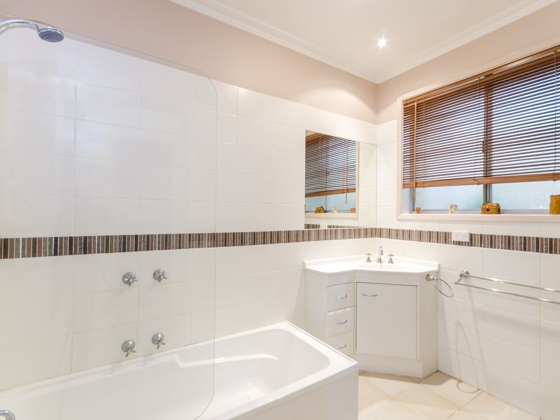 8 Elgin Street, Drysdale VIC 3222