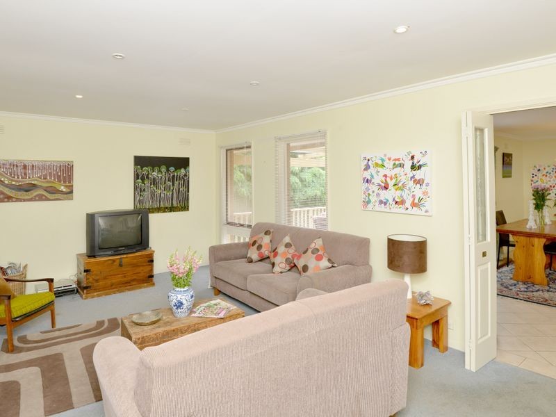 81 Burdoo Drive, Grovedale VIC 3216