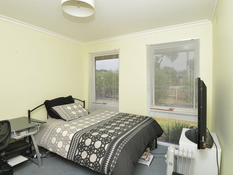 81 Burdoo Drive, Grovedale VIC 3216