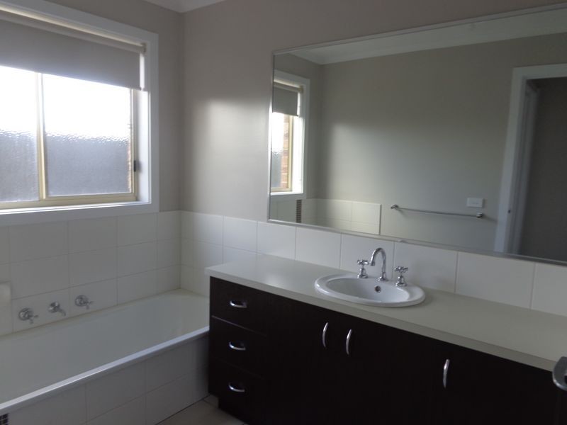 25 Killarney Avenue, Grovedale VIC 3216