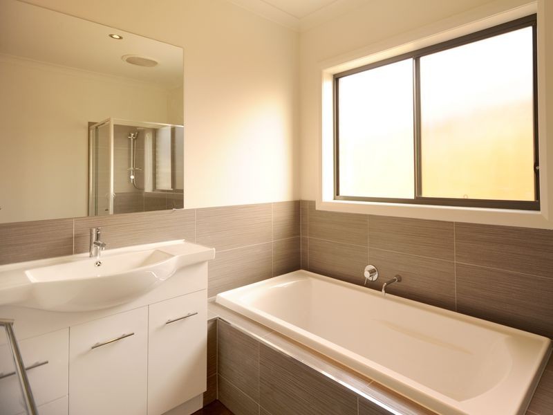 9 Luizzi Drive, Torquay VIC 3228