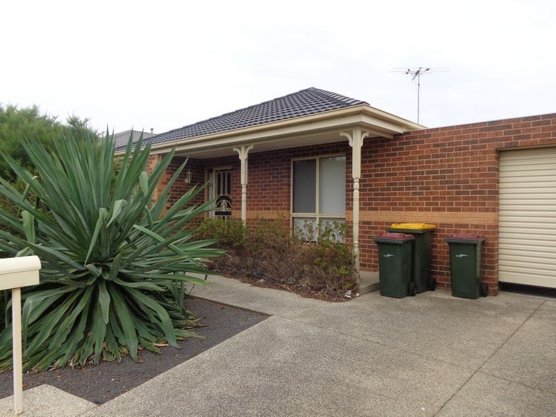 Room 2/32 Daly Boulevard, Highton VIC 3216
