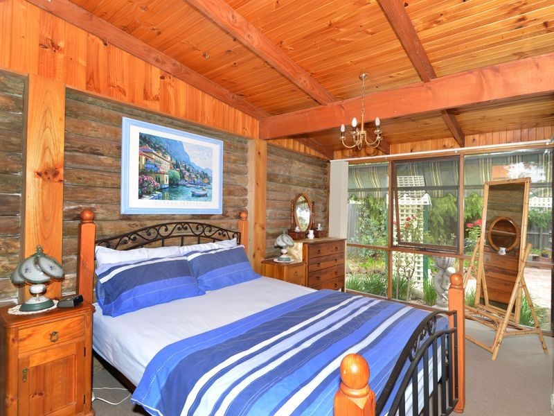 9 Hazel Street, Belmont VIC 3216