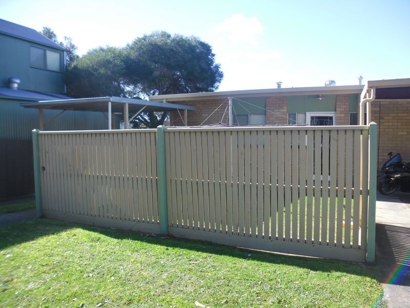 1/31 Riverview Terrace, Belmont VIC 3216