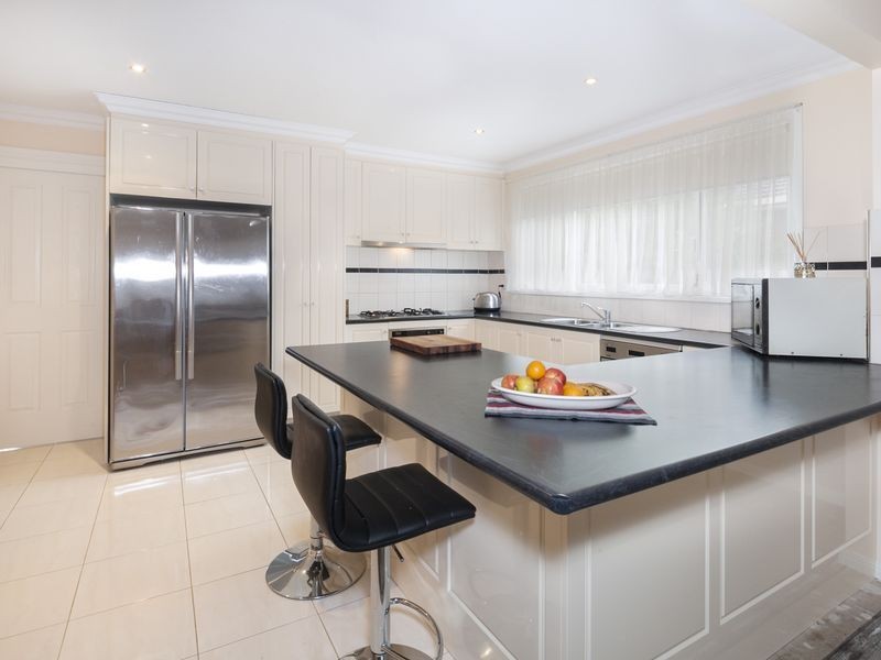 63 Thorburn Street, Bell Park VIC 3215