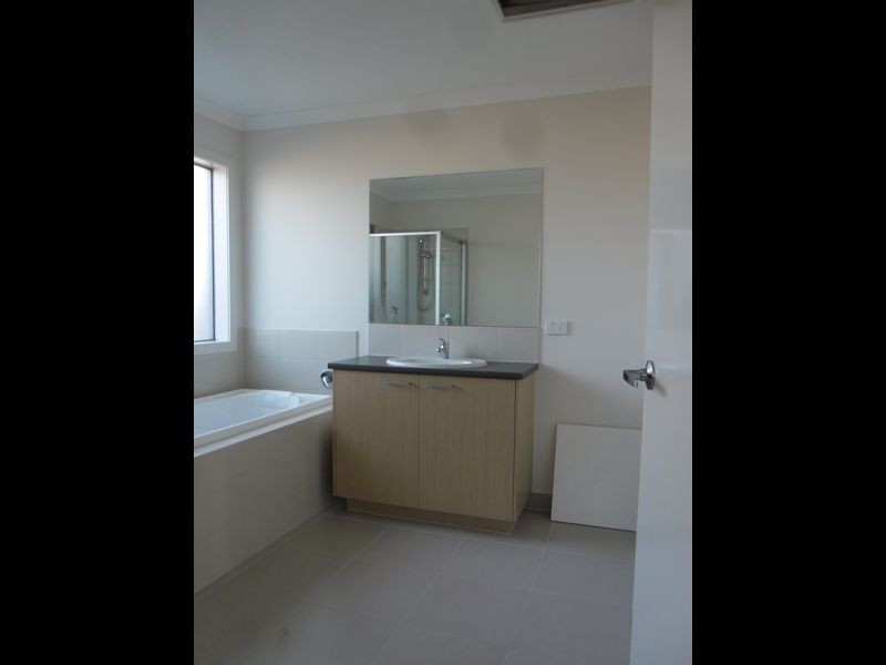 7 Carlina Court, Marshall VIC 3216