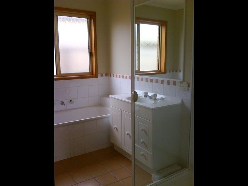 25 Fogarty Avenue, Highton VIC 3216