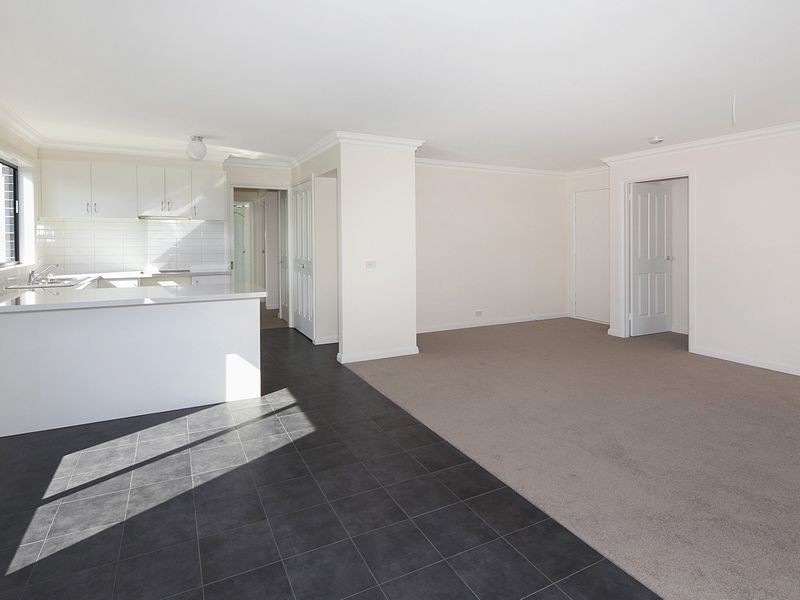 1/4 Barwarre Road, Marshall VIC 3216