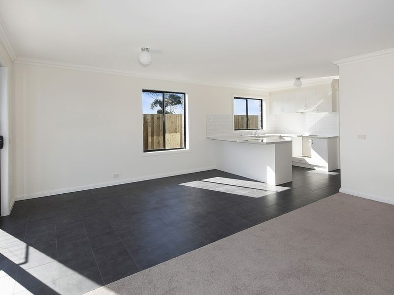 1/4 Barwarre Road, Marshall VIC 3216