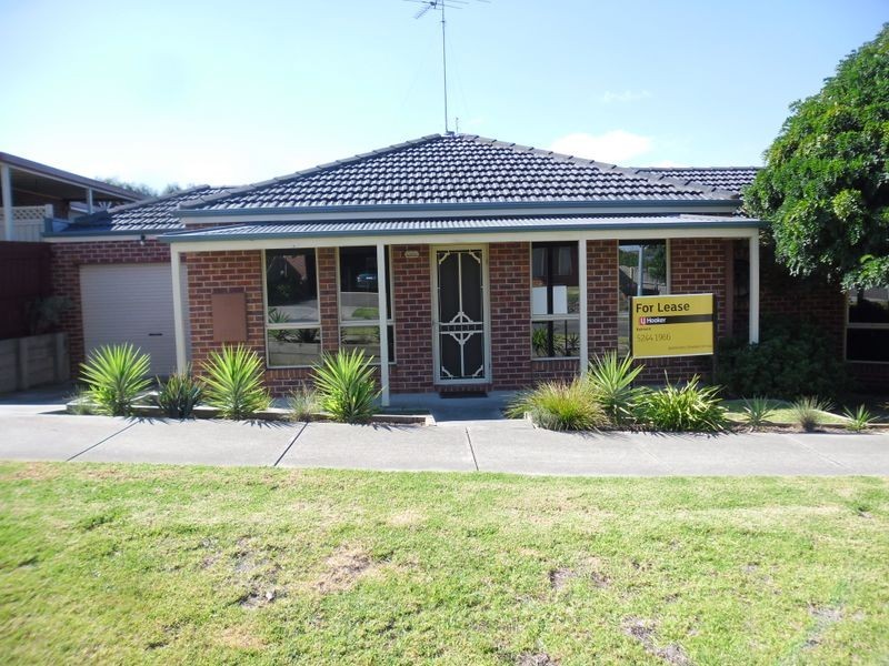 24 Molesworth Drive, Highton VIC 3216