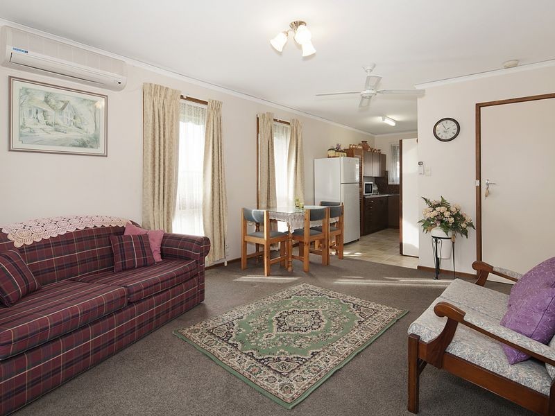 4/101 Roslyn Road, Belmont VIC 3216