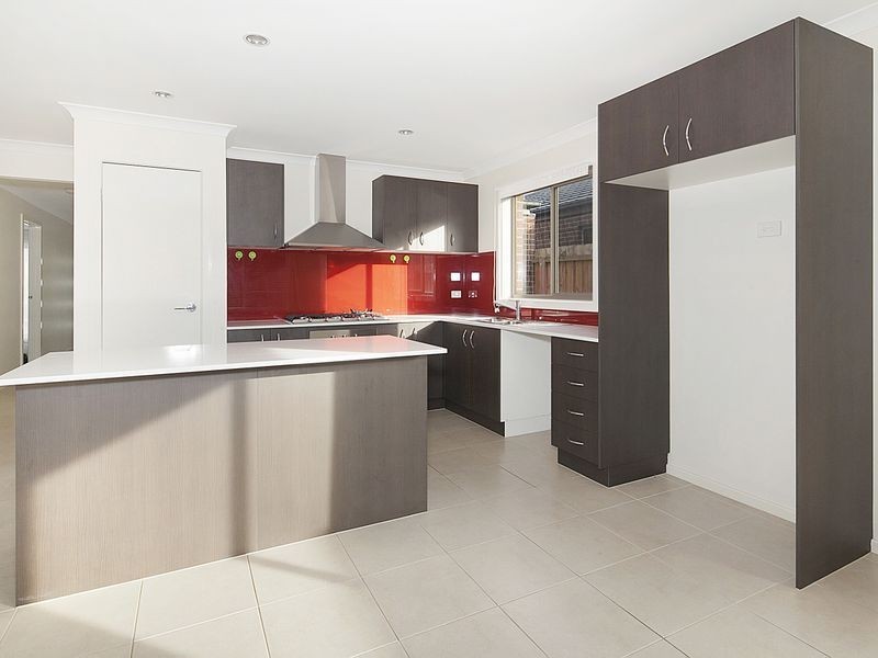 36 Macfarlane Street, Marshall VIC 3216