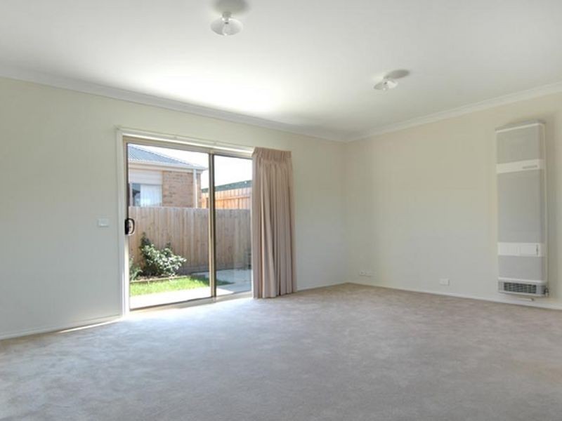 1/330 High Street, Belmont VIC 3216