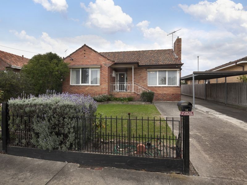 18 George Street, Belmont VIC 3216