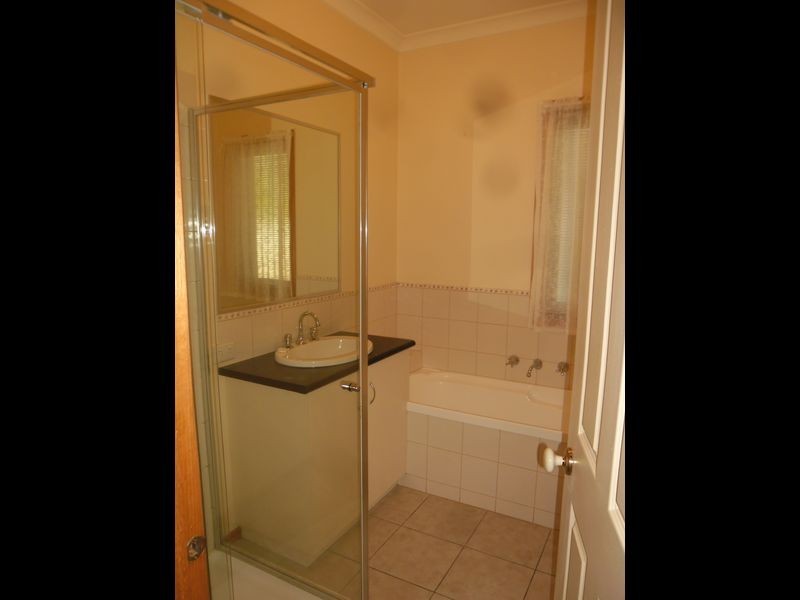 1/121-123 Barrabool Road, Highton VIC 3216