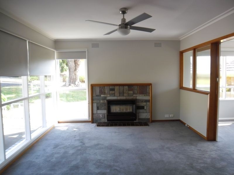 29 Ferndale Parade, Highton VIC 3216