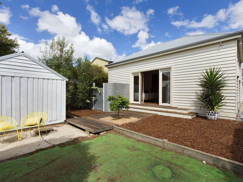 38 Coquette Close, Geelong West VIC 3218