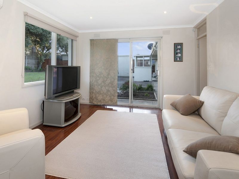 6 South Valley Road, Highton VIC 3216