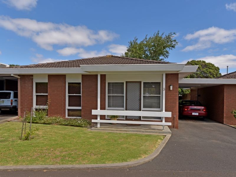 3/92 Aphrasia Street, Newtown VIC 3220