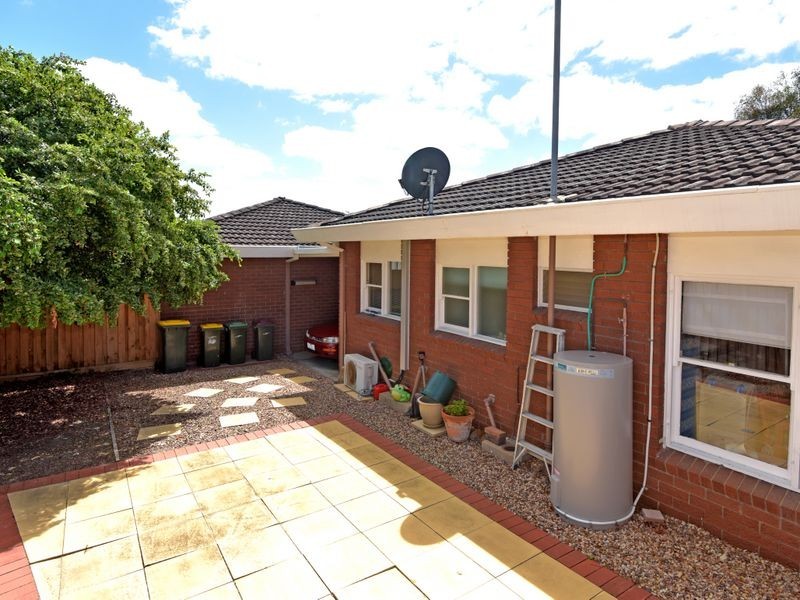 3/92 Aphrasia Street, Newtown VIC 3220