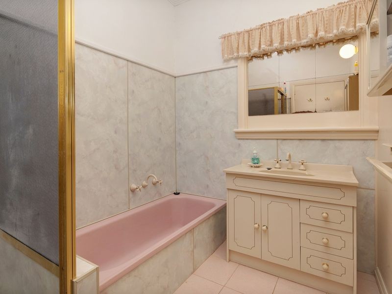 99 Laura Avenue, Belmont VIC 3216