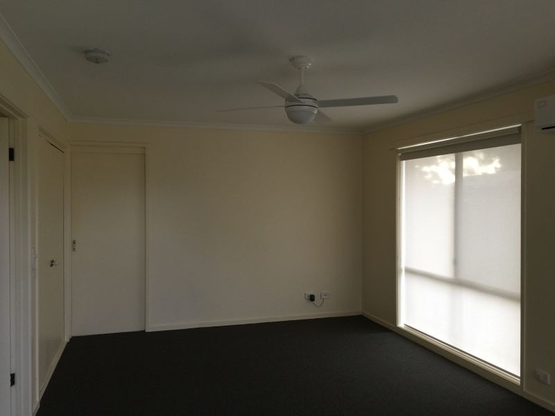 27 Meadenhall Drive, St Albans Park VIC 3219