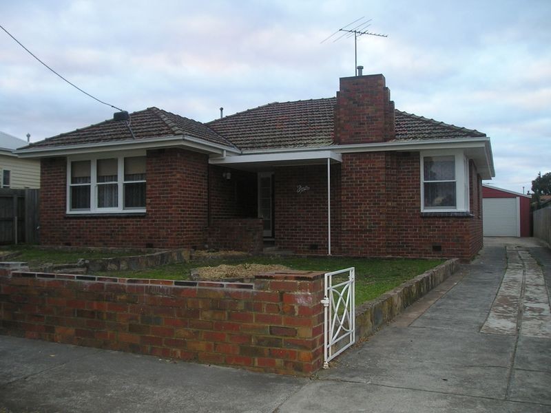 4 Queen Street, Belmont VIC 3216