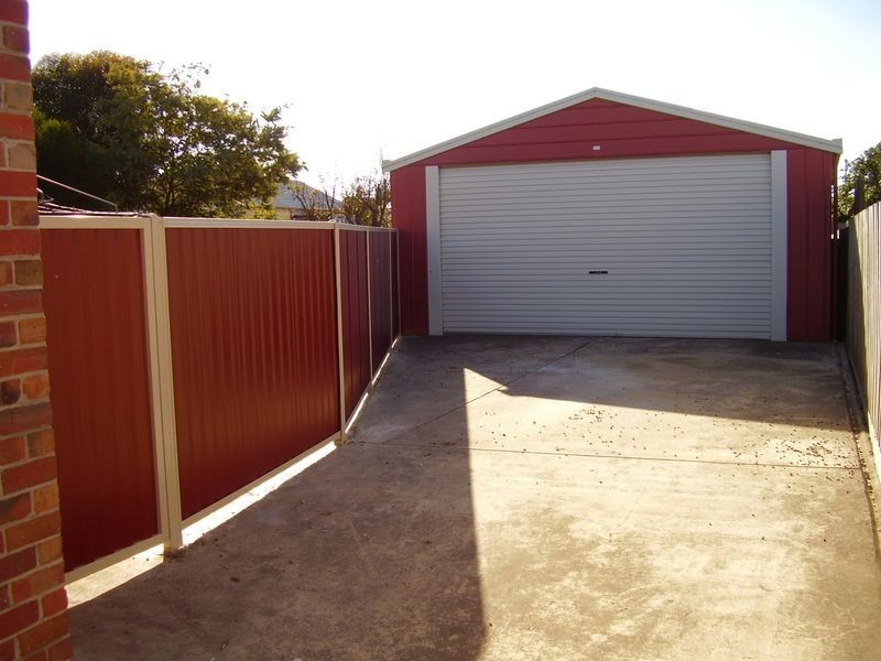 4 Queen Street, Belmont VIC 3216