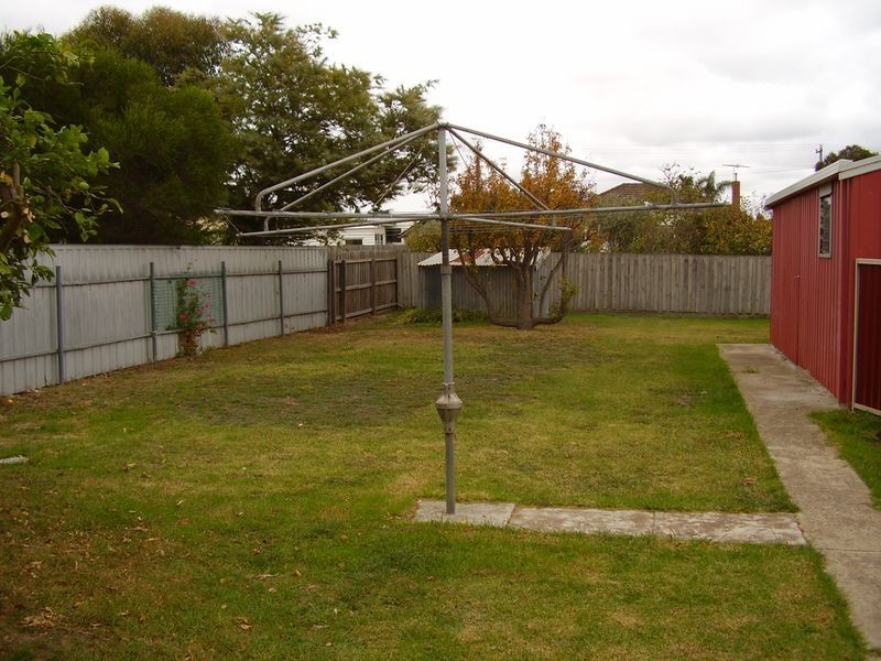 4 Queen Street, Belmont VIC 3216