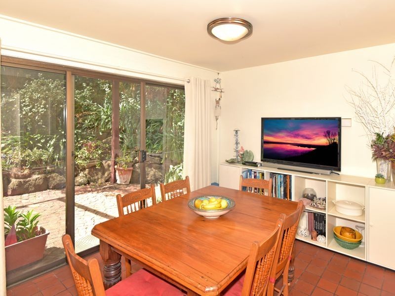 13 Queens Park Road, Highton VIC 3216