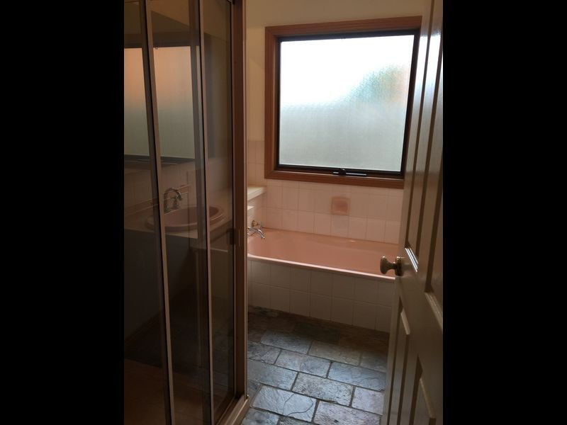 7 Nicholas Court, Leopold VIC 3224