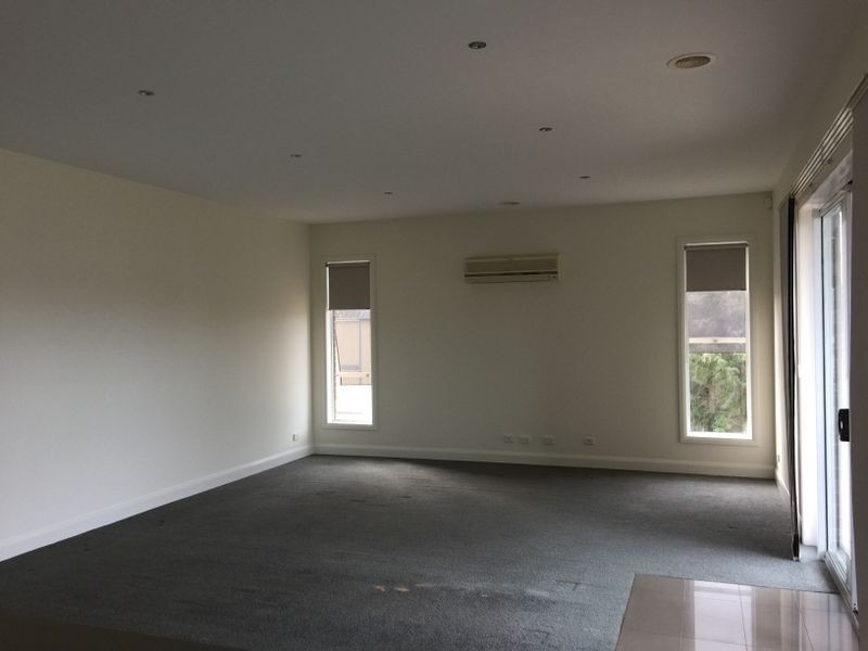 65 Grange Park Drive, Waurn Ponds VIC 3216