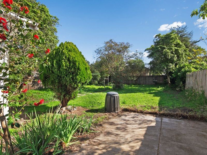 16 Rugby Street, Belmont VIC 3216