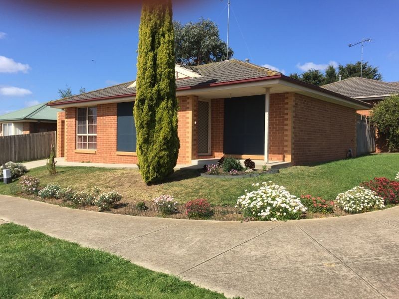 1/29 Meadowvale Drive, Grovedale VIC 3216