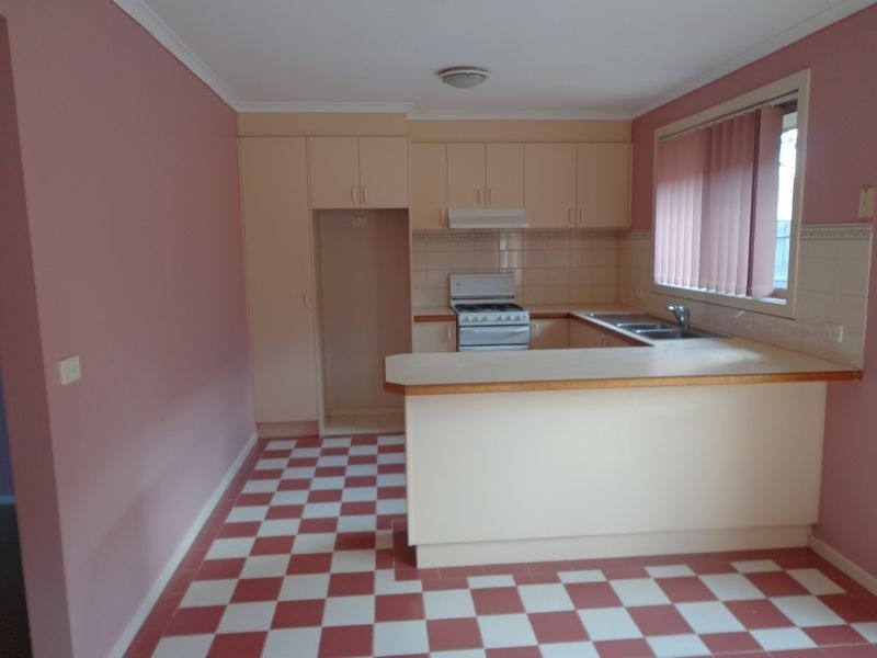 1/29 Meadowvale Drive, Grovedale VIC 3216