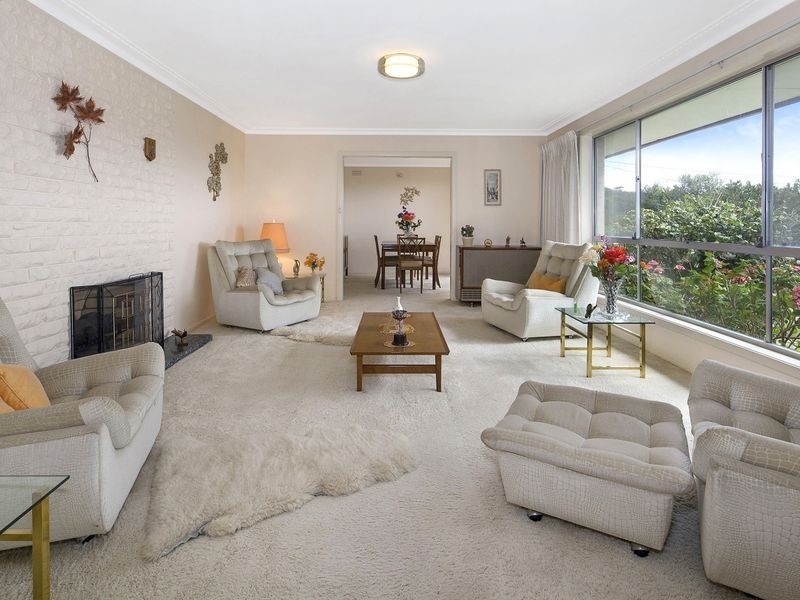 4 Cemaloma Court, Highton VIC 3216