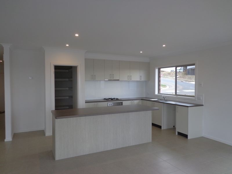 42 Mosman Way, Highton VIC 3216